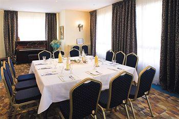 Du Parc Hotel 3*